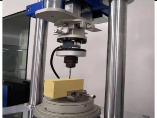 接骨螺釘綜合測試系統