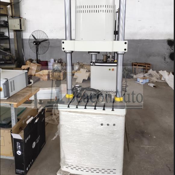 【免費(fèi)下載】頭固定逆行股骨部件抗扭曲力測試系